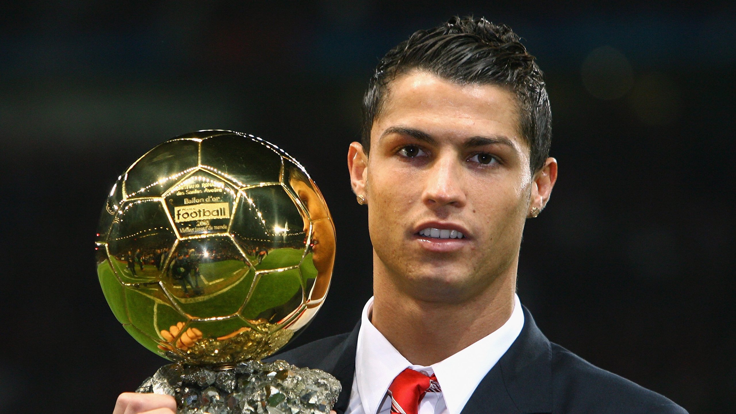 开云平台-迪马利亚，从老特拉福德弃子到西决之王的生死救赎